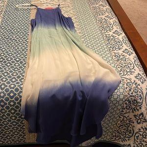 Very pretty summer slip dress.